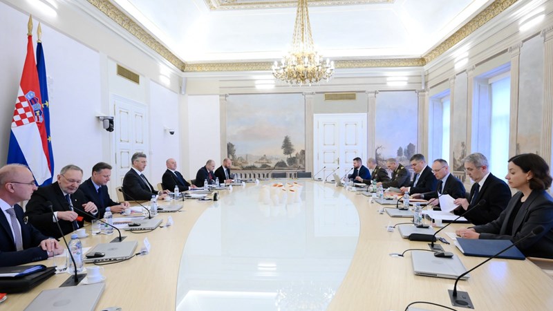 Održane sjednice Vijeća za nacionalnu sigurnost i Vijeća za obranu